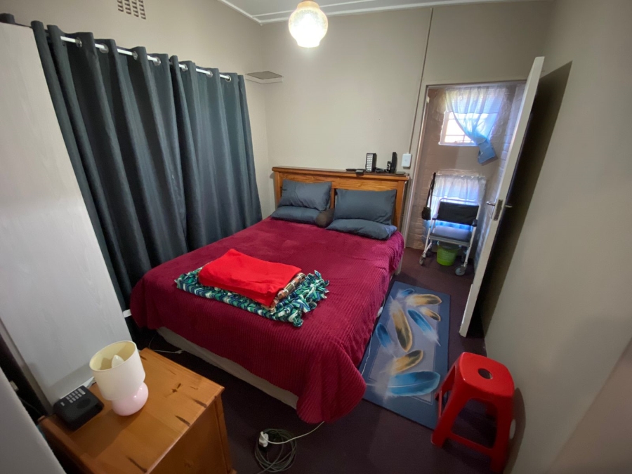 8 Bedroom Property for Sale in Baillie Park North West